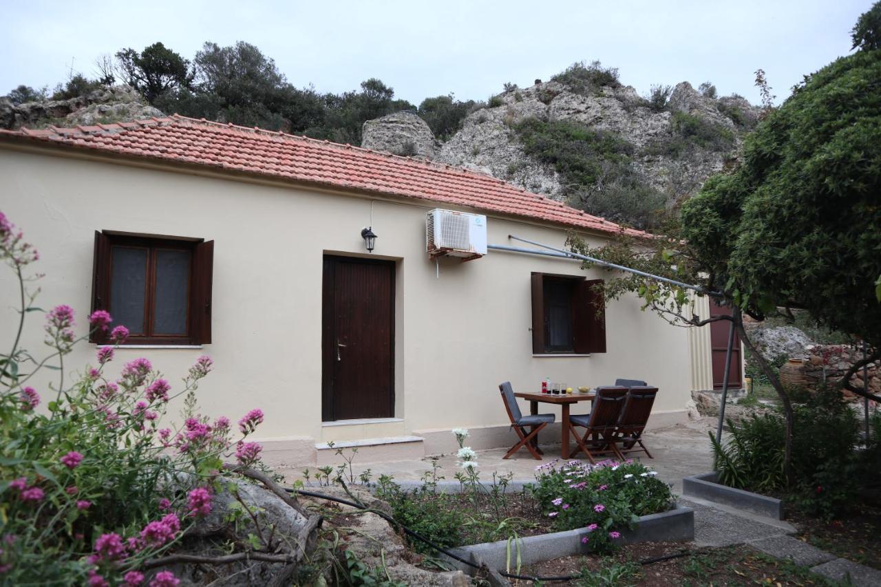 House Of Monachogios, Agios Fokas, Monemvassia Apartment Monemvasia Bagian luar foto
