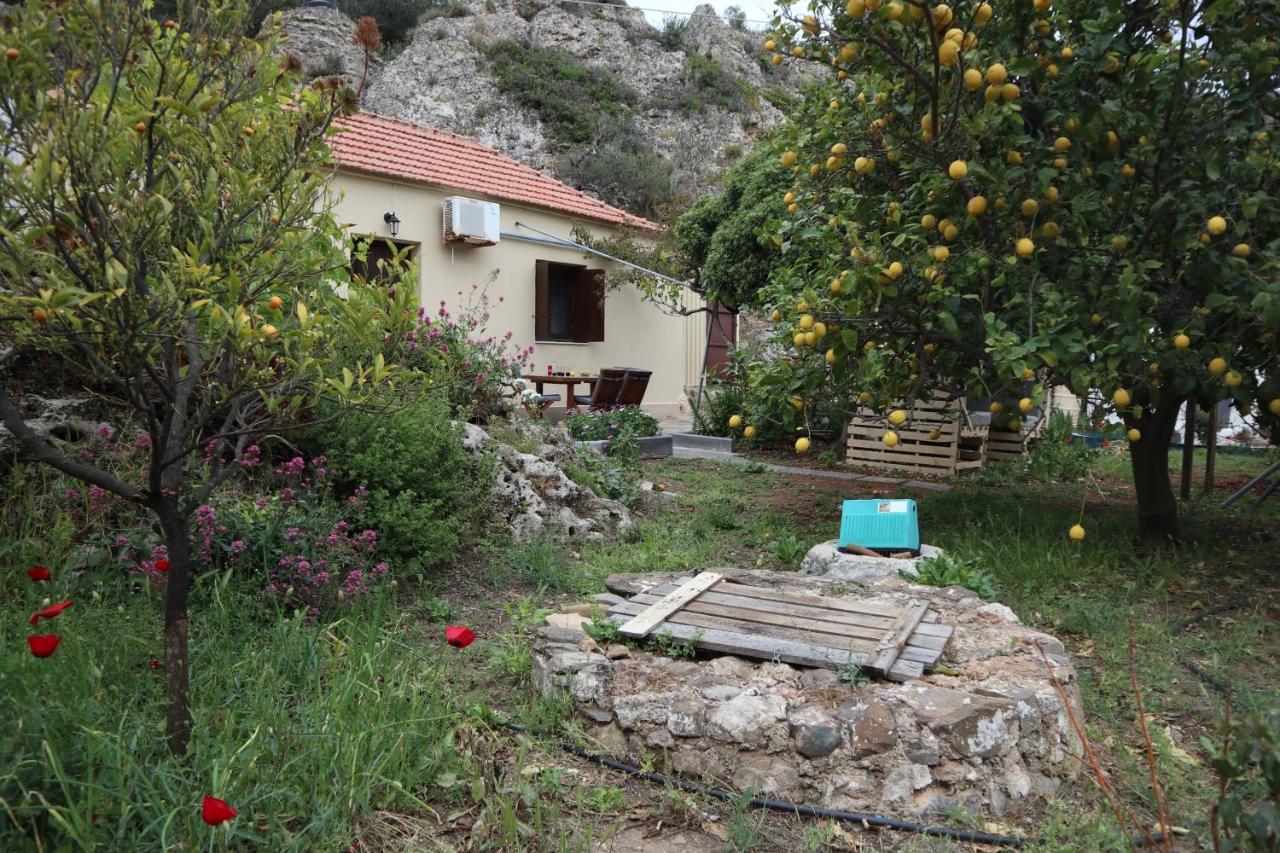 House Of Monachogios, Agios Fokas, Monemvassia Apartment Monemvasia Bagian luar foto
